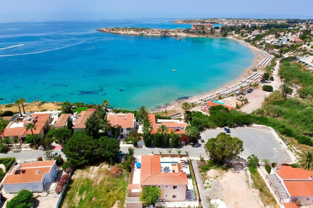 Luxury Villa Roma Near The Beach Коръл бей Екстериор снимка